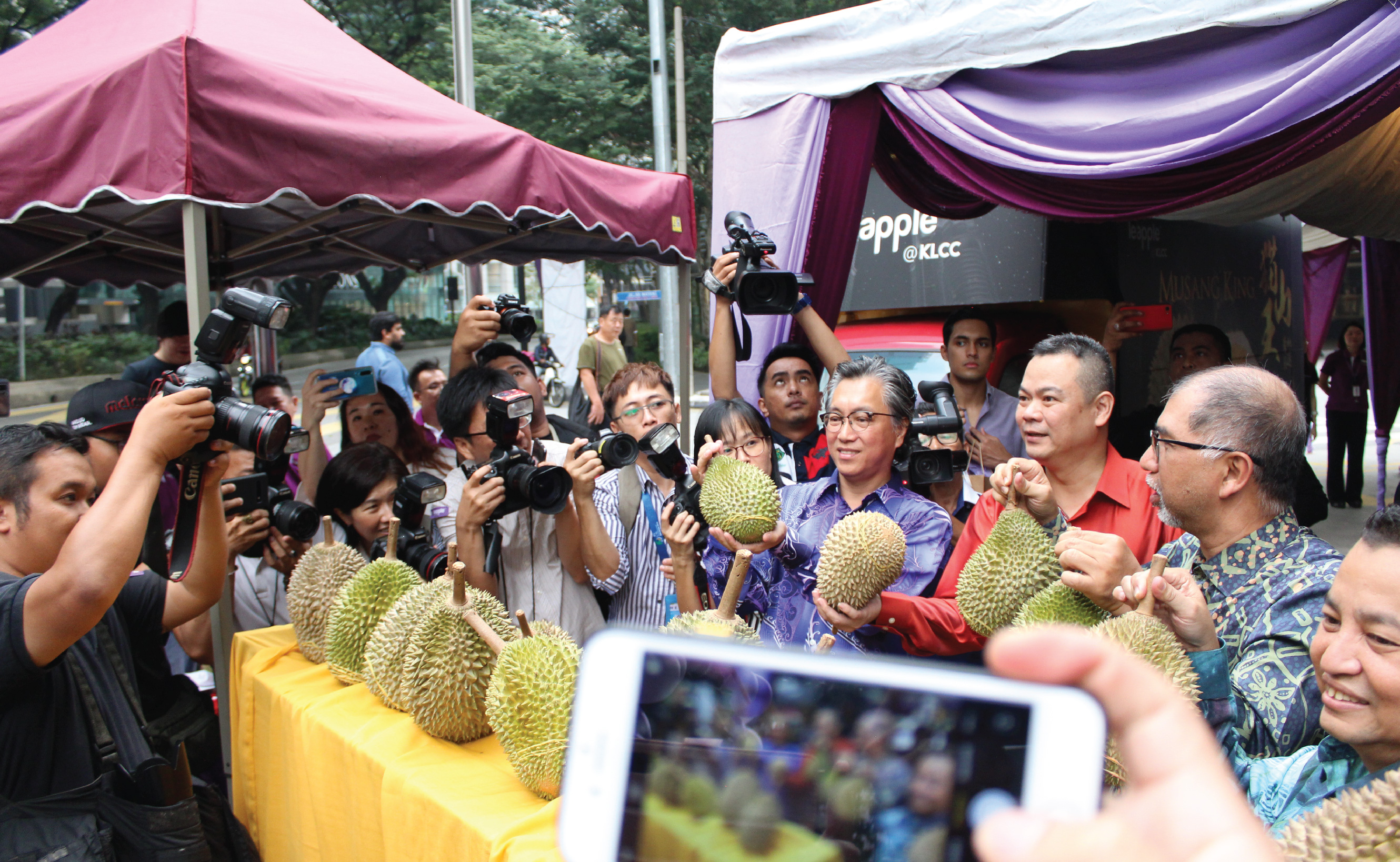 YB Tuan Muhammad Bakhtiar bin Wan Chik Arrival
